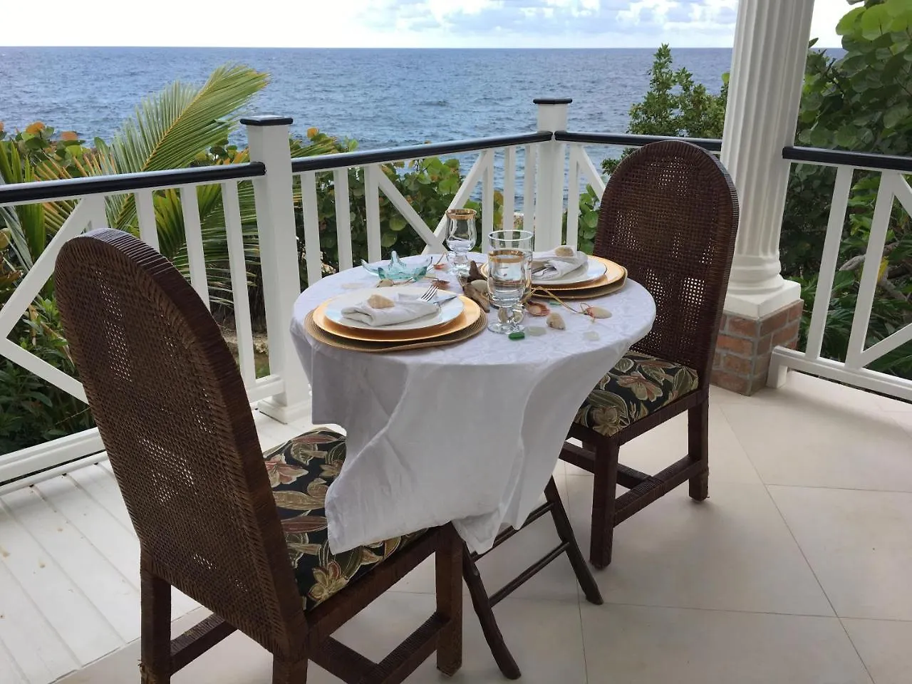 *** Inn Forever Cottage Robins Bay Jamaica