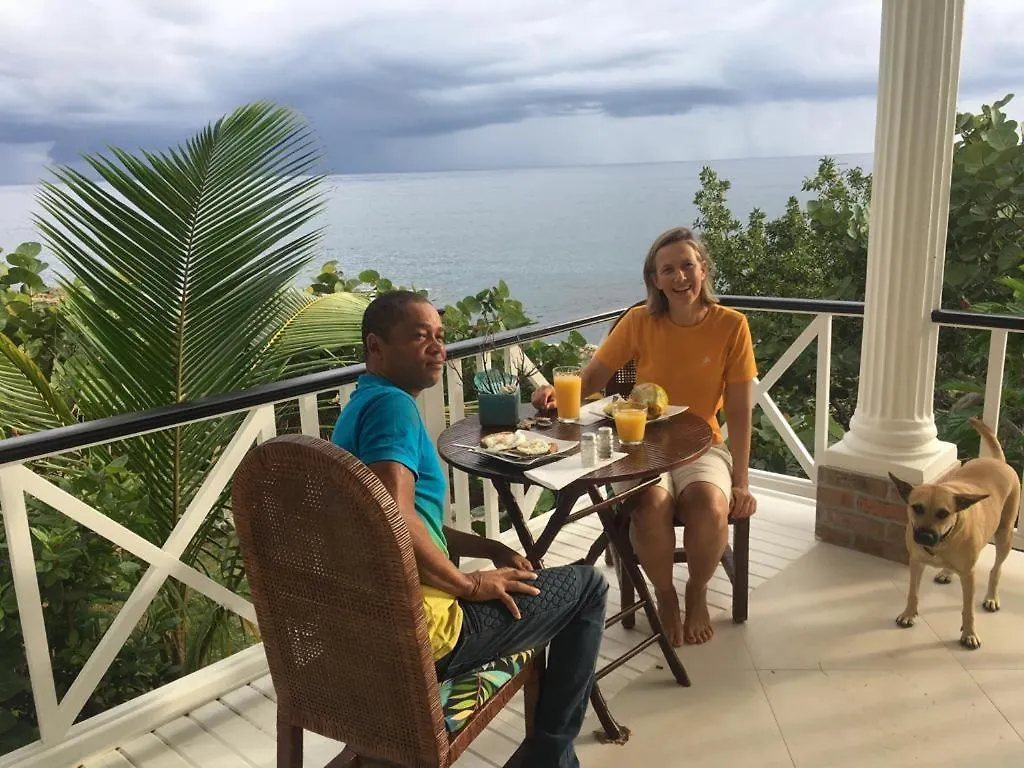 Forever Cottage Robins Bay